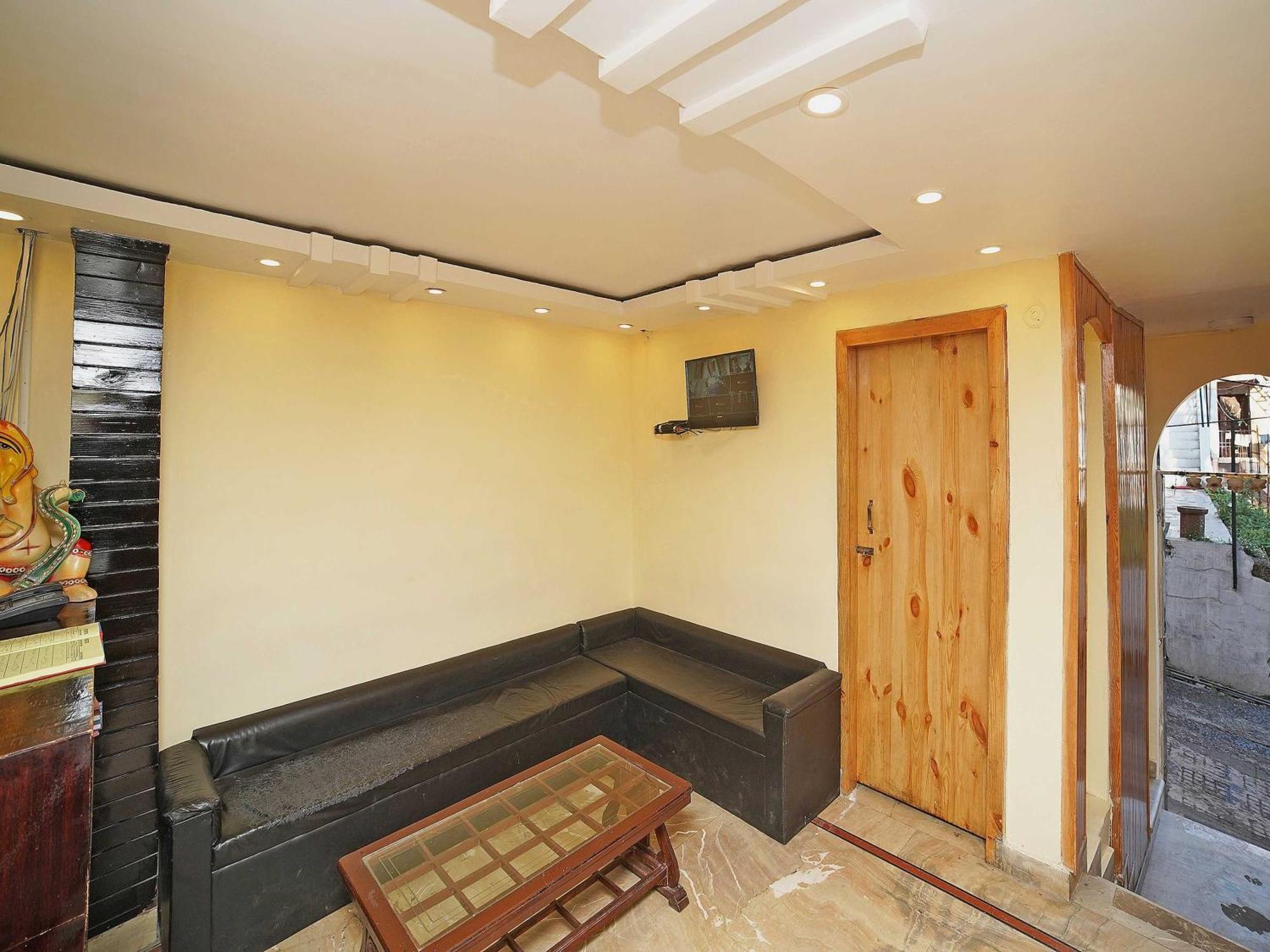 Oyo Flagship 8594 Golden Nest Nainital Exterior foto