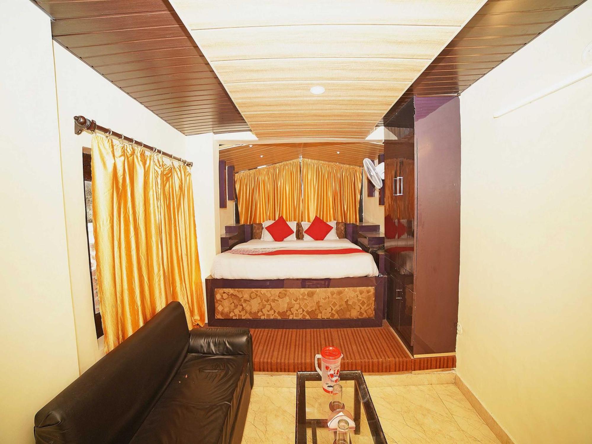 Oyo Flagship 8594 Golden Nest Nainital Exterior foto