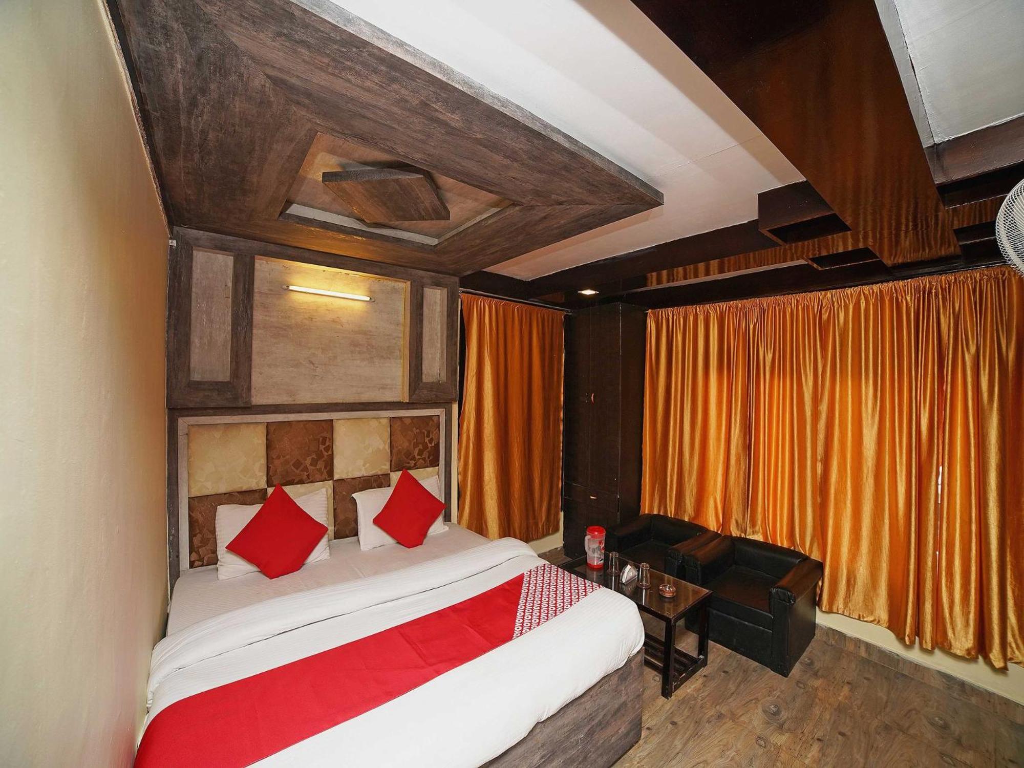 Oyo Flagship 8594 Golden Nest Nainital Exterior foto