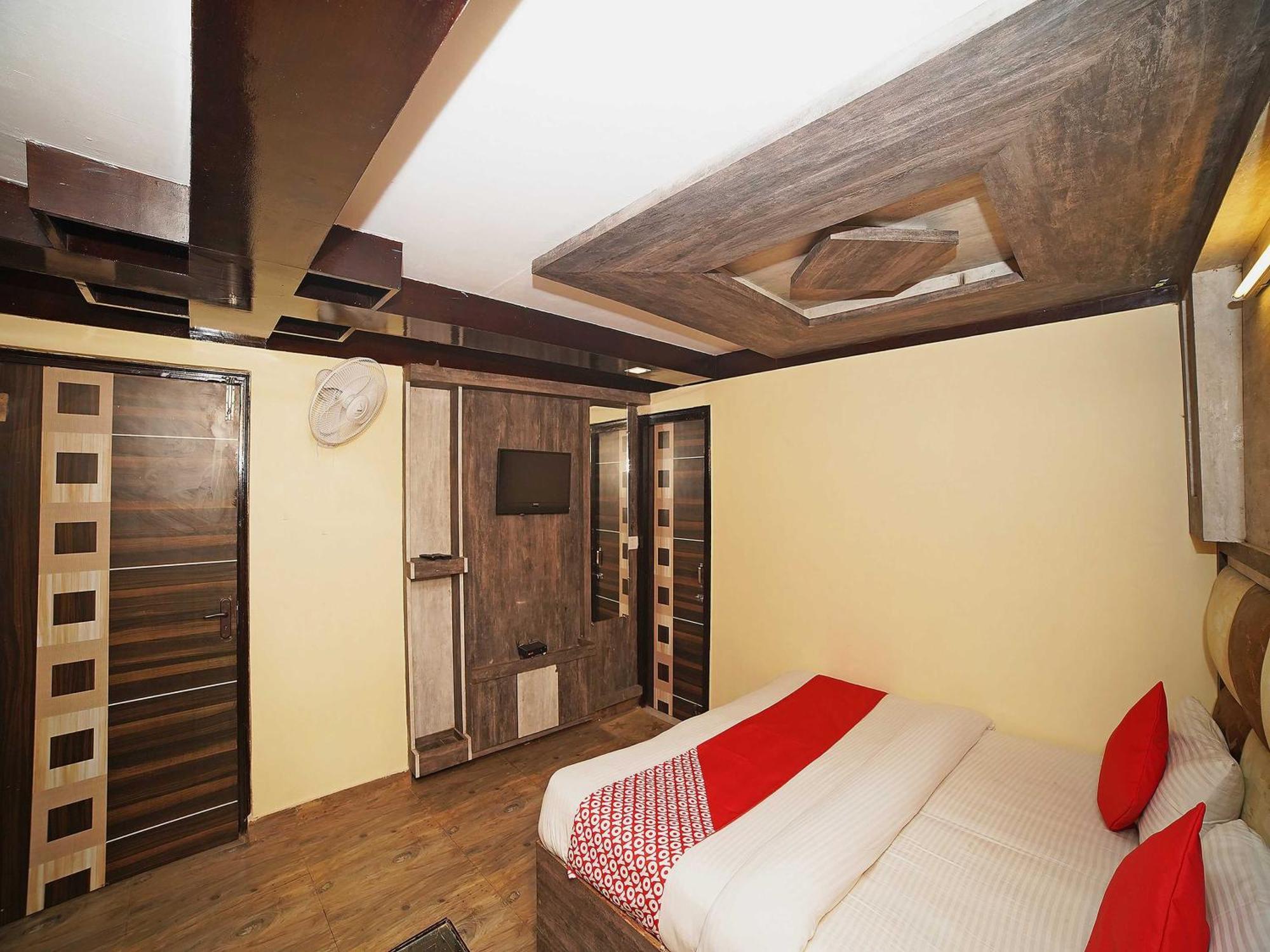 Oyo Flagship 8594 Golden Nest Nainital Exterior foto