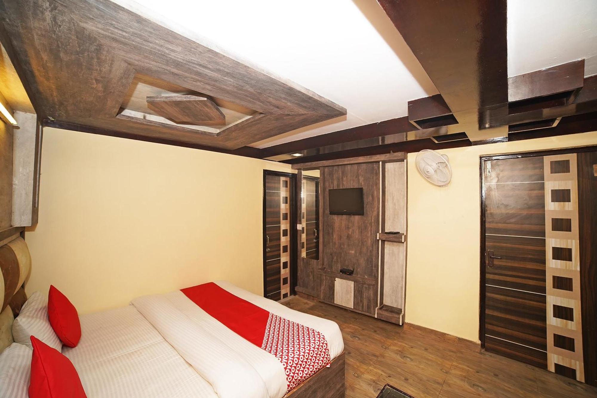 Oyo Flagship 8594 Golden Nest Nainital Exterior foto